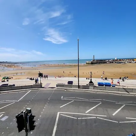 Imperial House Sea View Margate Apartment Exterior photo