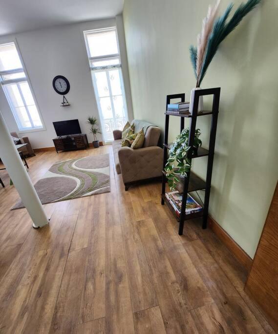 Imperial House Sea View Apartment *